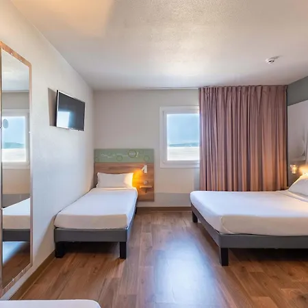 Hotel Sud 2*